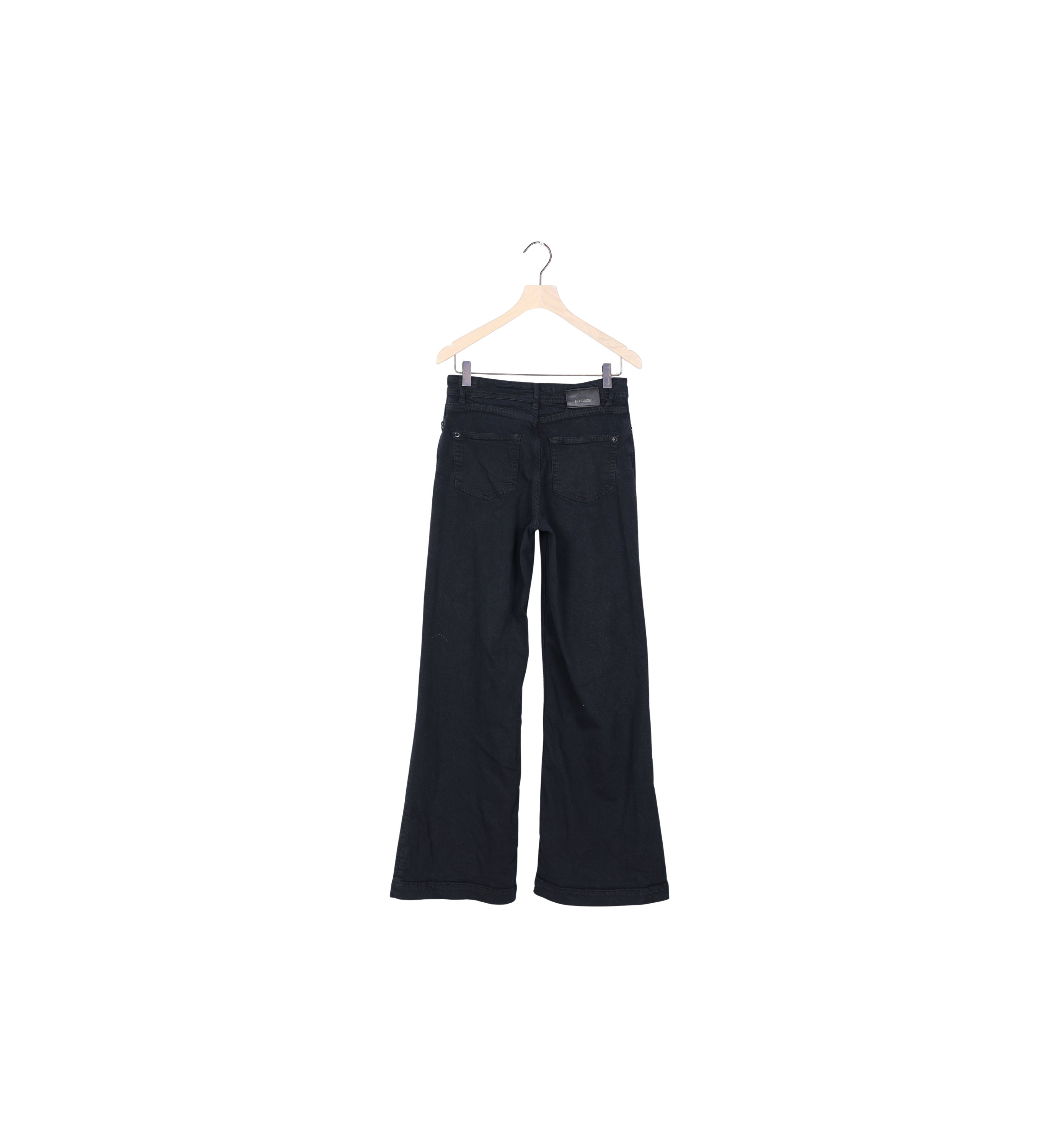 Packshot / Black / ReLoved
